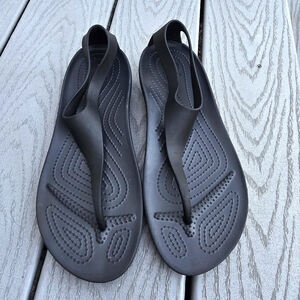 Crocs Women's Sexi Flip Flops Thong T-Strap Sandals Black **rare**, Size 10